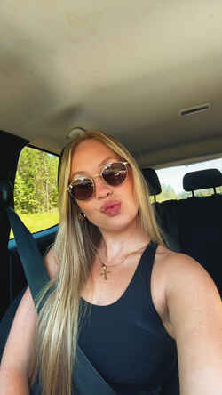 Customer photo 2